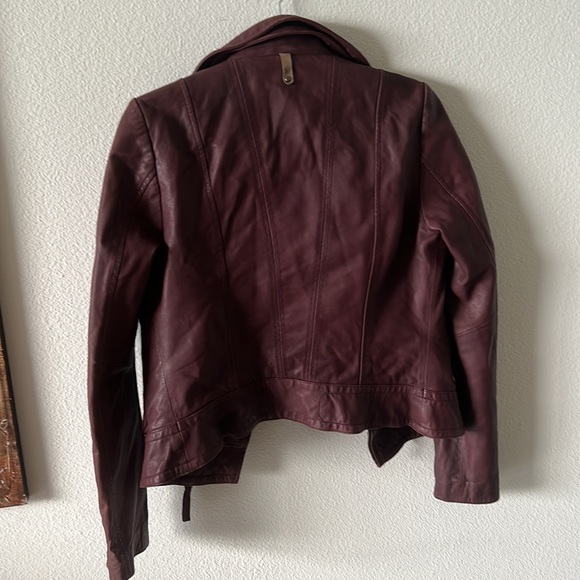 Aritzia x Mackage Kenya Leather Moto Jacket Size XS Maroon - Picture 8 of 13